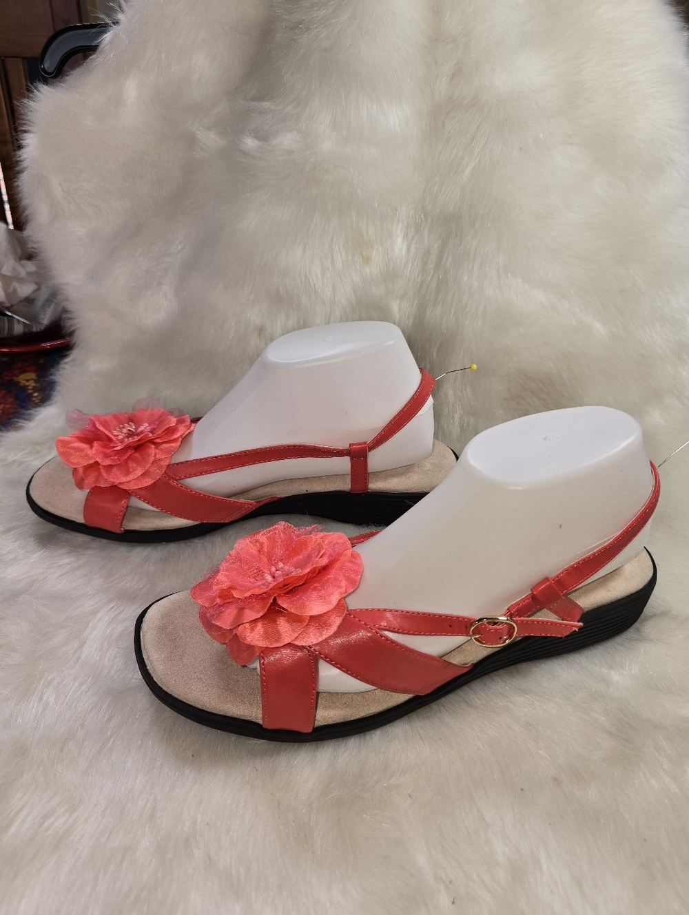 Comfortview Eve Womens Coral Flower Slingback Sandals